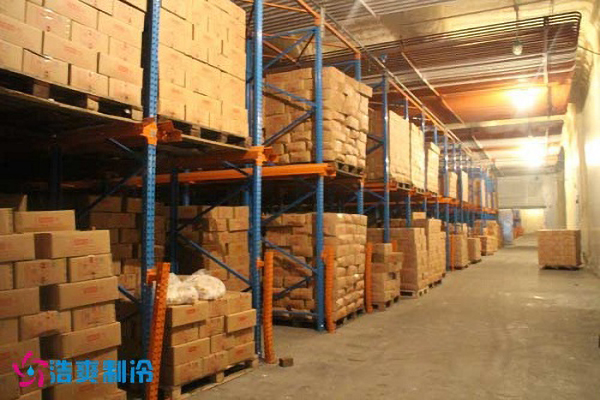 圖示:大娘冷庫(kù)存放貨物照片